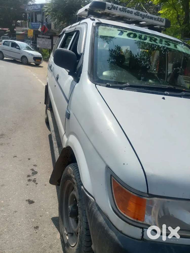 Chevrolet Tavera Neo 2015