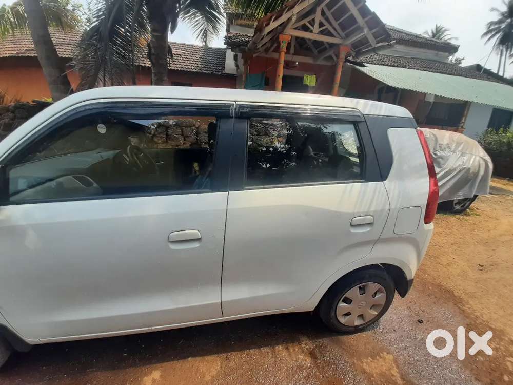 Full Loaded 4 Cylinder Top Model