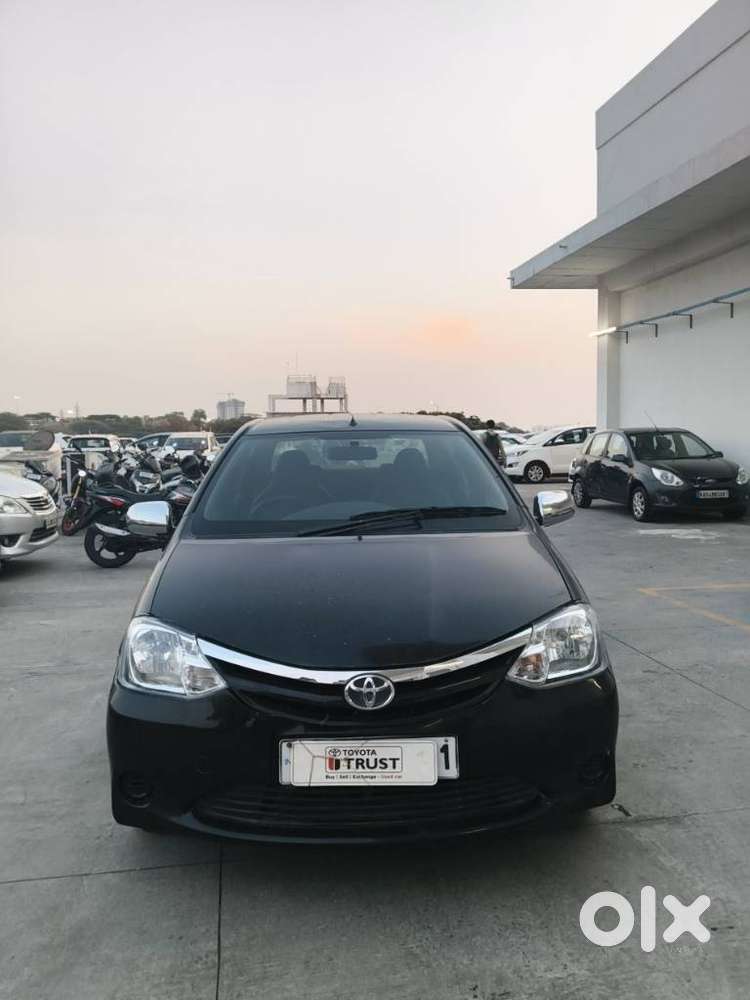Toyota Etios 2010-2012 G, 2011, Petrol