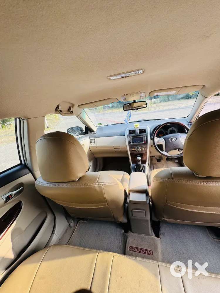 Toyota Corolla Altis 2011 Diesel Well Maintained
