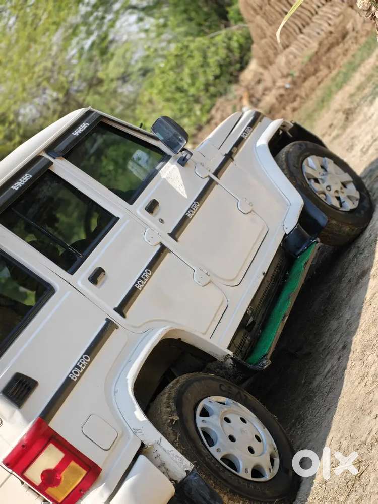 Mahindra Bolero 2012