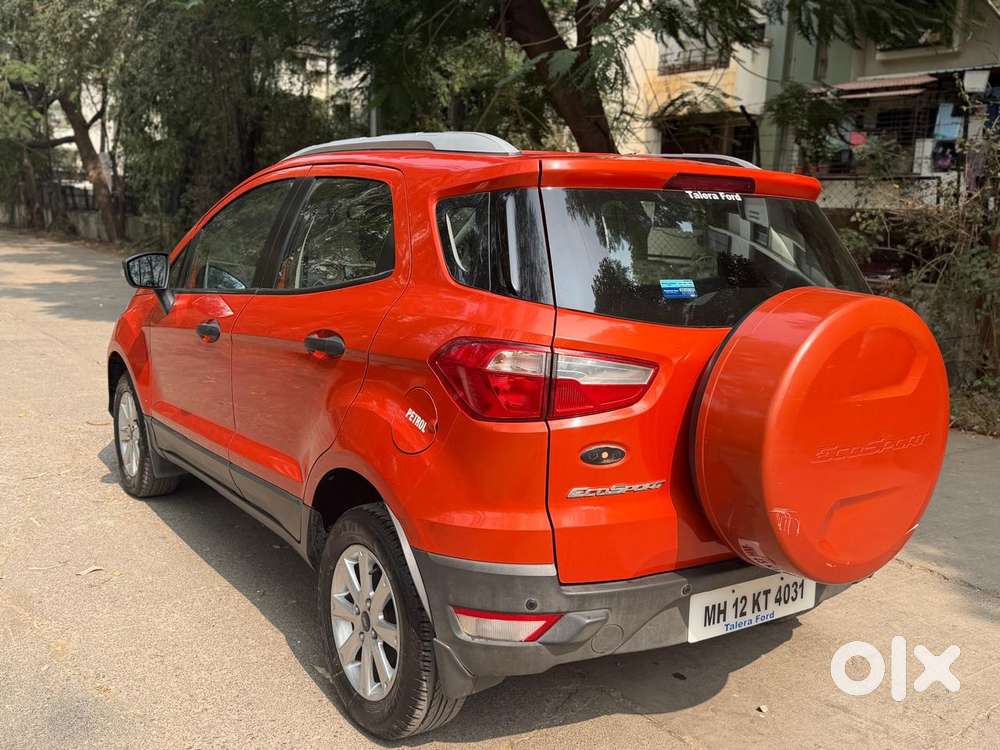 Ford Escort, 2014, Petrol