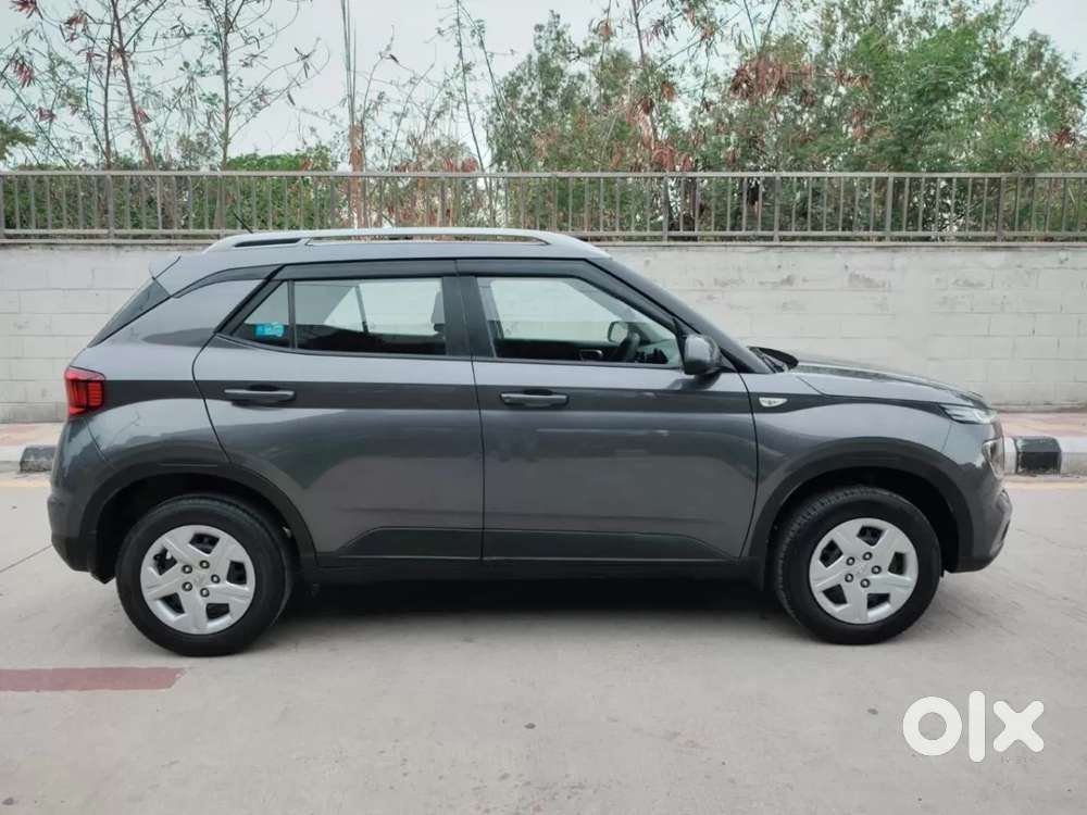 Hyundai Venue S 1.2 Petrol, 2020, Petrol