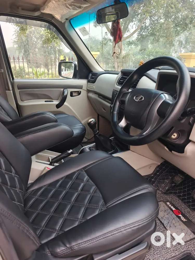 Mahindra Scorpio S7 2018 Diesel 65000 Km Driven