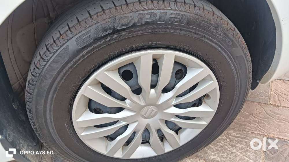 Maruti Suzuki Dzire 1.2 Vxi, 2023, Petrol