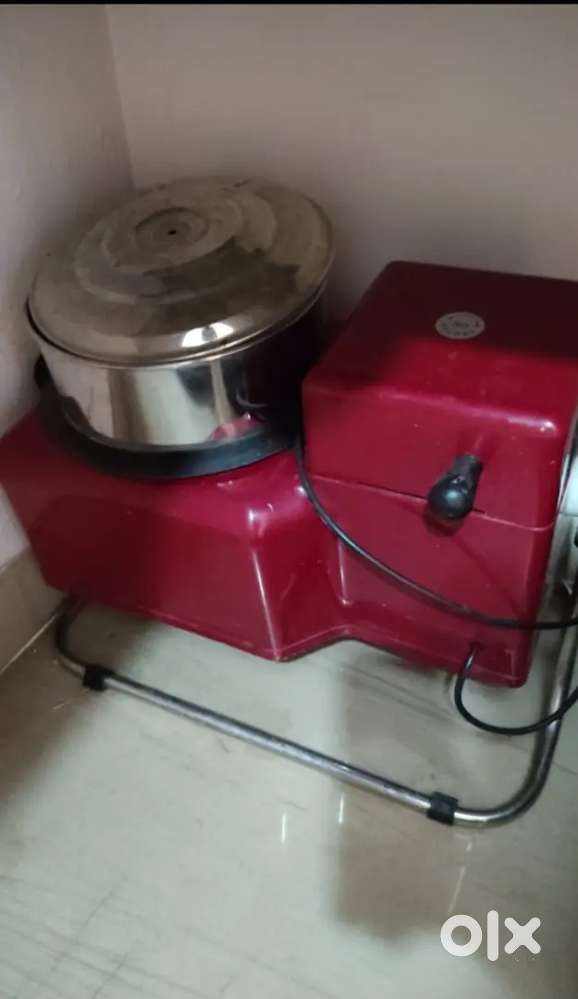 ಗ್ರೈಂಡರ್ ಗ್ರೈಂಡರ್ ಮಾರಟಕ್ಕಿದೆ