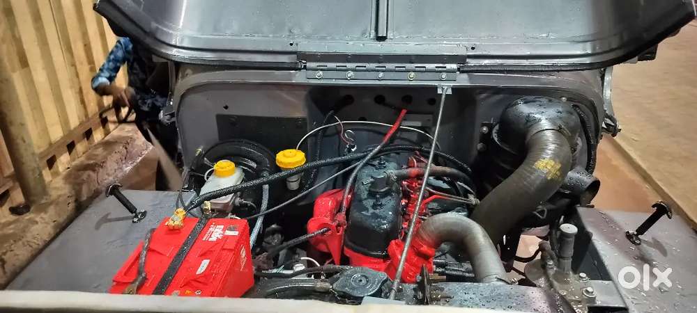 Mahindra Jeep 2000