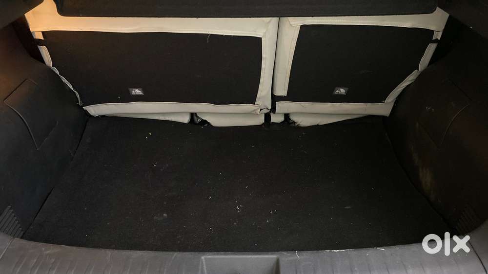 Nissan Magnite 1.0 Xv Turbo Cvt, 2021, Petrol