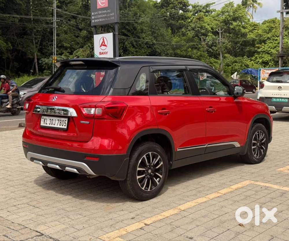 Maruti Suzuki Brezza Zxi Plus At, 2022