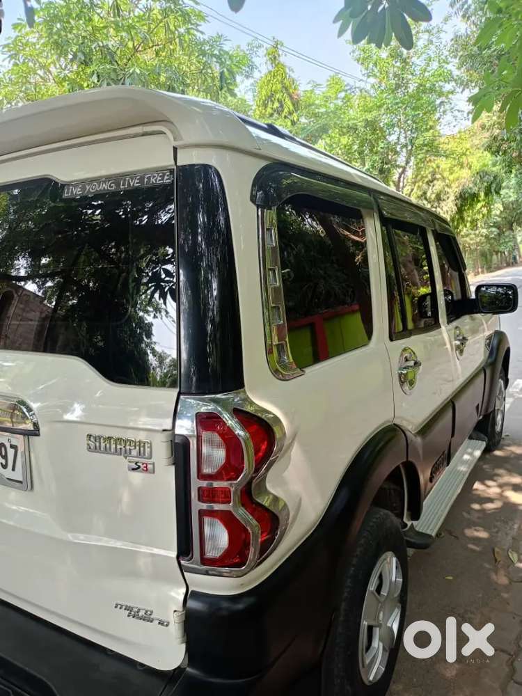 Mahindra Scorpio 2.2 S3 2018