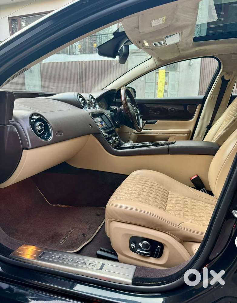 Jaguar Xj L 2.0 Petrol, 2017, Petrol