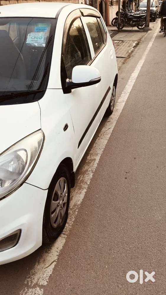 Hyundai I10 2012 Cng & Hybrids Well Maintained