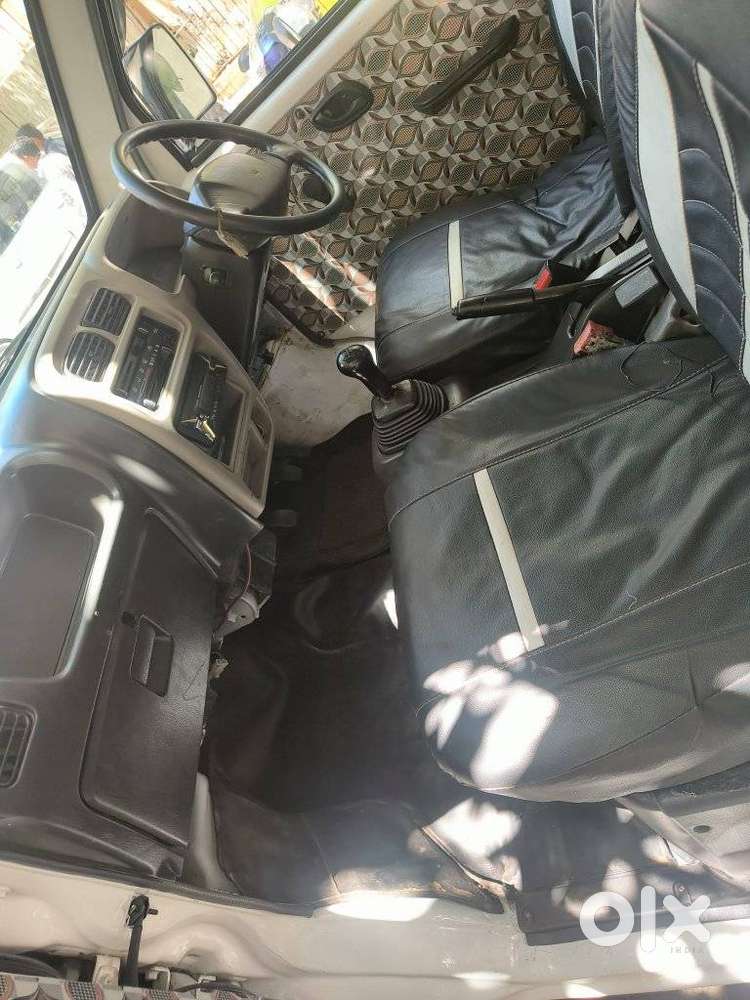 Maruti Suzuki Eeco Cng 5 Seater Ac, 2010, Cng & Hybrids