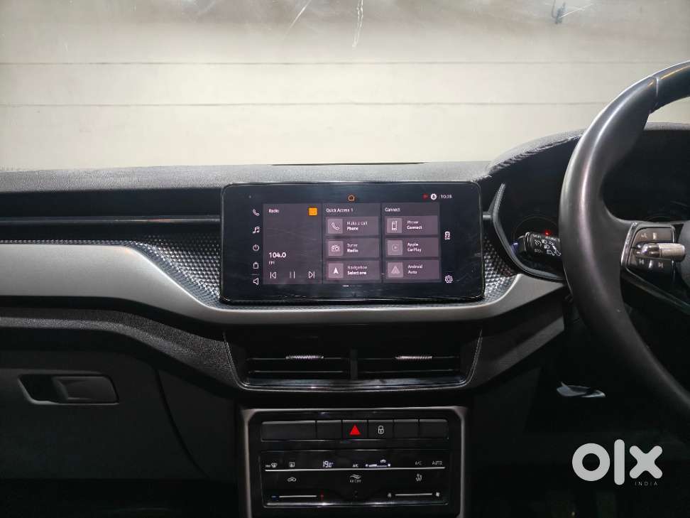Skoda Kushaq 1.0 Tsi Ambition, 2022, Petrol