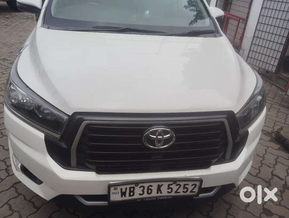 Toyota Innova Crysta G 8 Diesel 2023