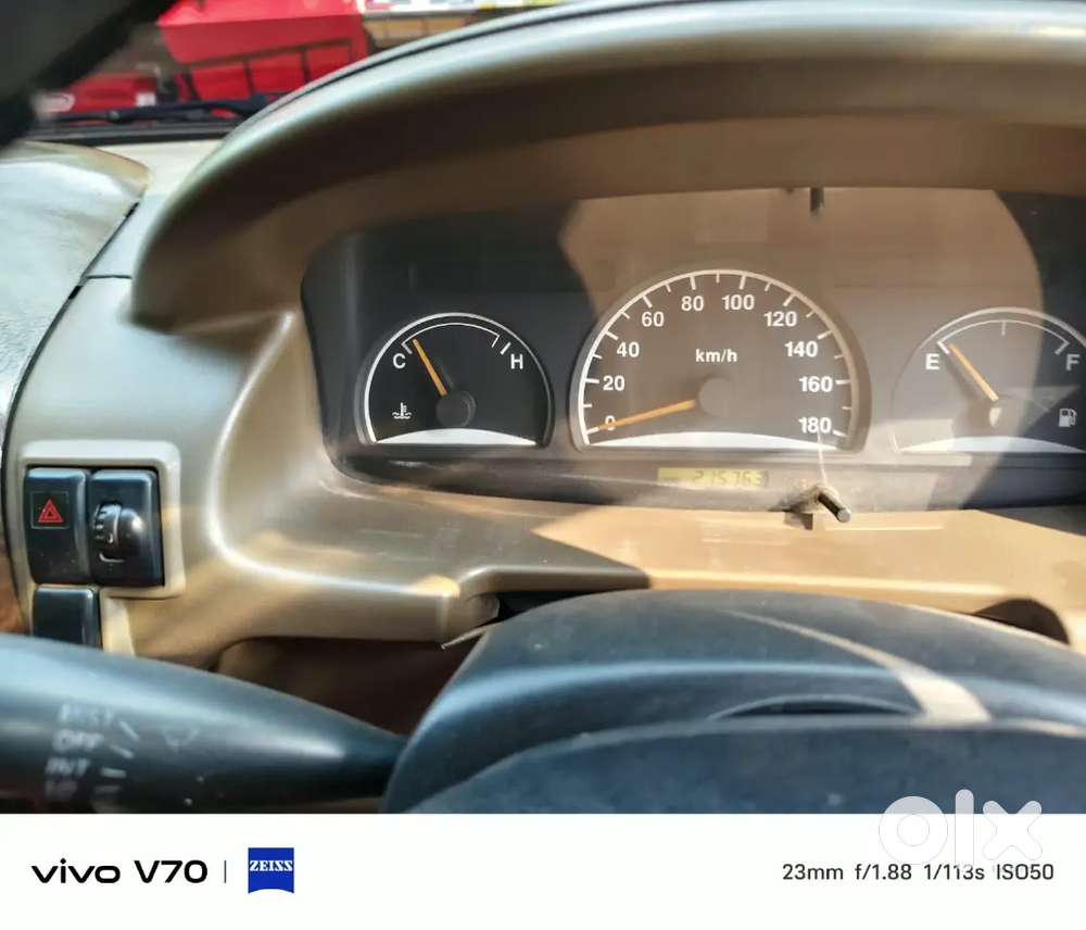 Chevrolet Tavera Ls 2011