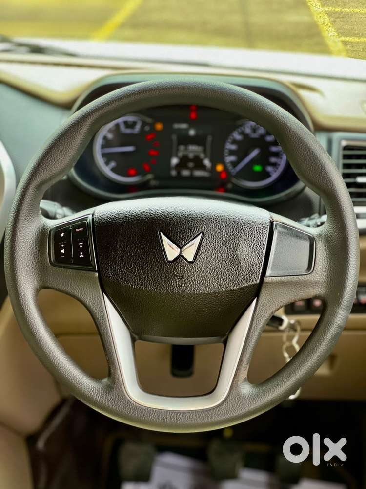 Mahindra Bolero Neo N8, 2023, Diesel
