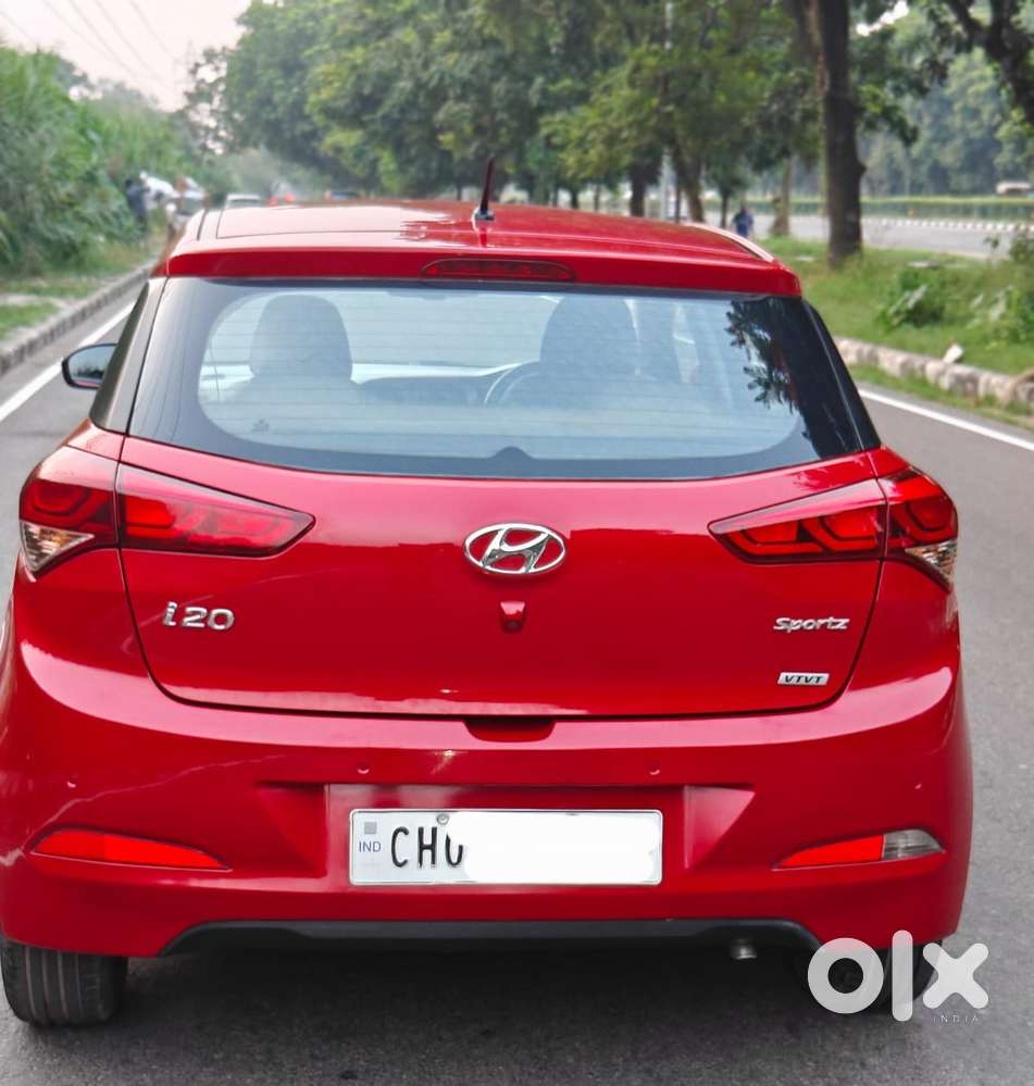 Hyundai I20 Sportz 1.2 Bs-iv, 2015, Petrol