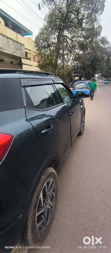 Mahindra Xuv300 Turbosport 2023 Petrol Well Maintained