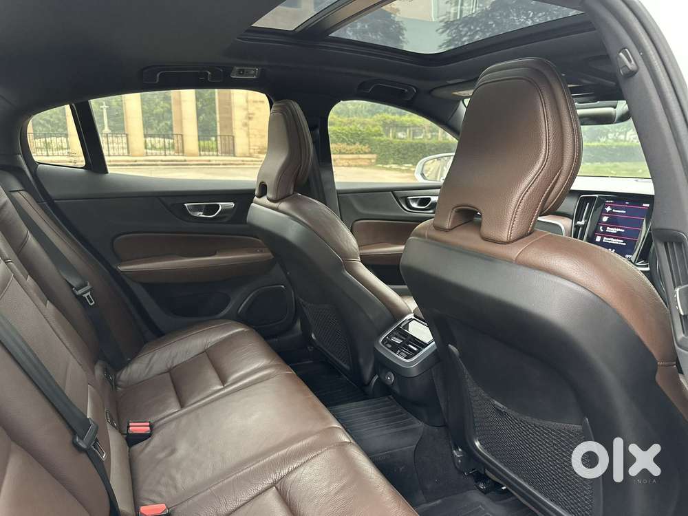 Volvo S60 T4 Inscription, 2021, Petrol