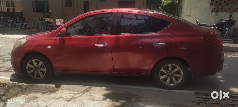 Nissan Sunny 2013 Diesel 180000 Km Driven