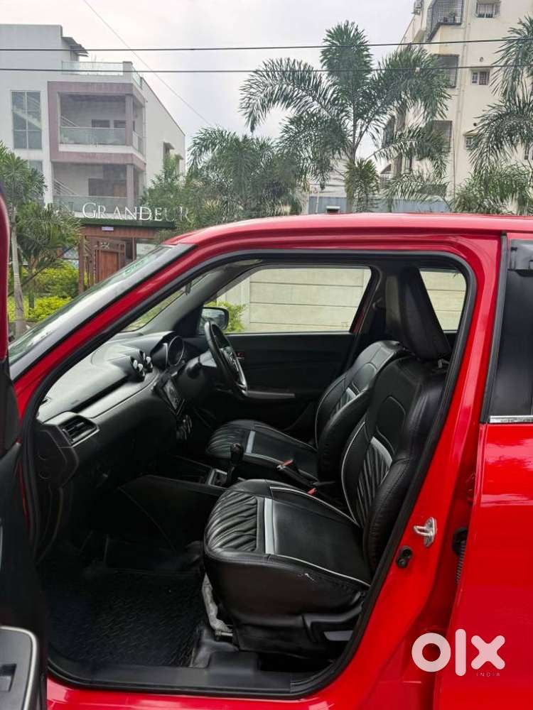 Maruti Suzuki Swift 1.3 Zxi, 2022, Petrol