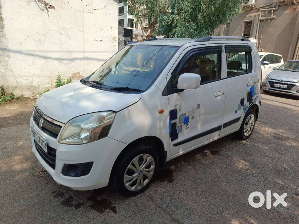 Maruti Suzuki Wagon R 1.0 Vxi (o), 2016, Petrol