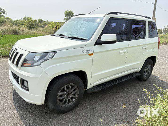 Mahindra Tuv 300 T10, 2018, Diesel
