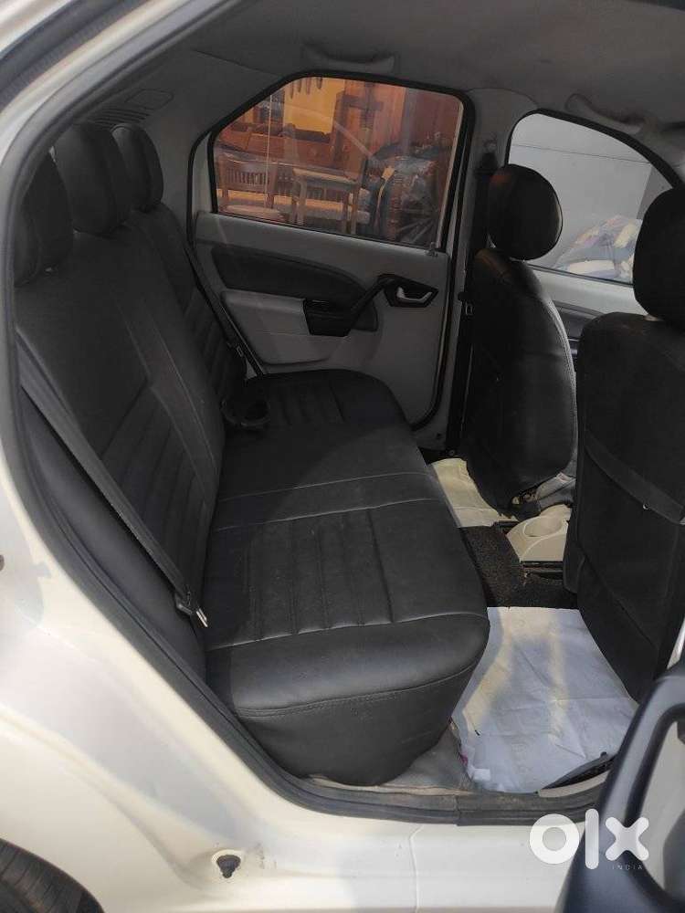 Mahindra Verito Vibe Cs