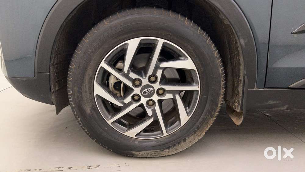 Mahindra Xuv300 W8 Option, 2022, Petrol