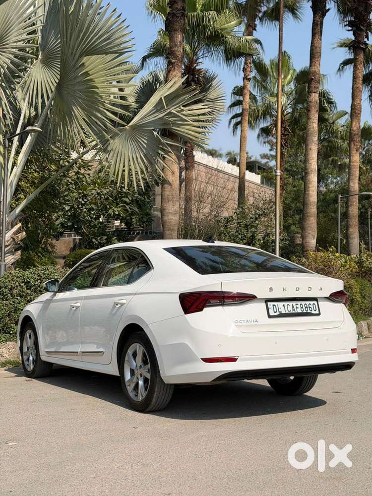 Skoda Octavia 2.0 Style Tsi At, 2022, Petrol
