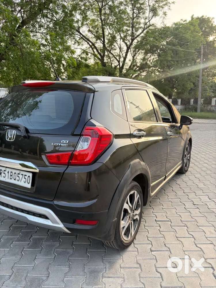 Honda Wr-v 2017 Diesel Car Allmost All Original Paint