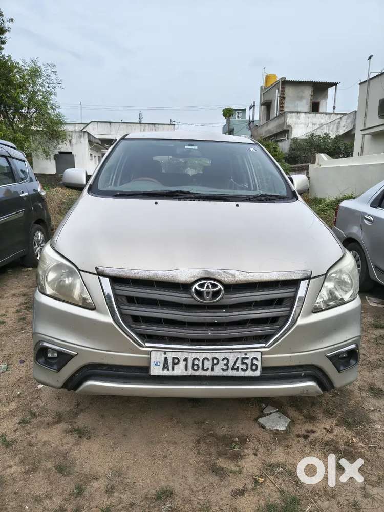 Toyota Innova 2.5 Diesel 2014