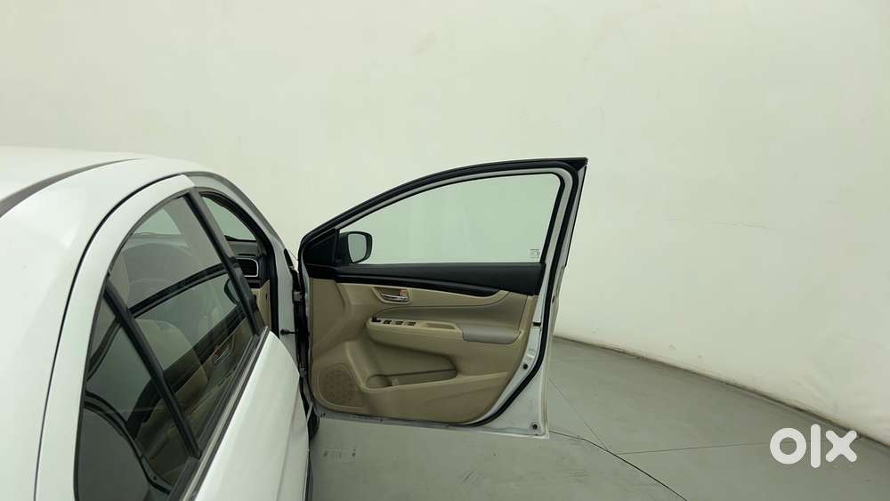 Maruti Suzuki Ciaz At Zxi, 2016, Petrol