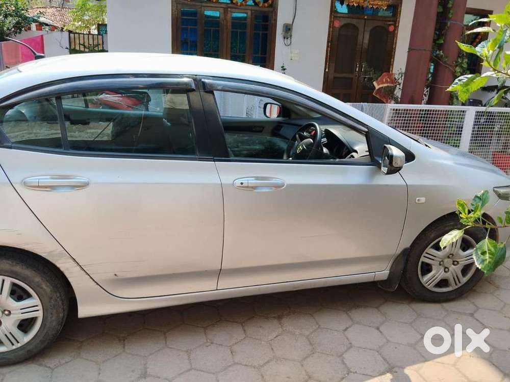Honda Petrol Car 2009
