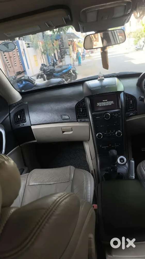 Mahindra Xuv500 2wd 2016