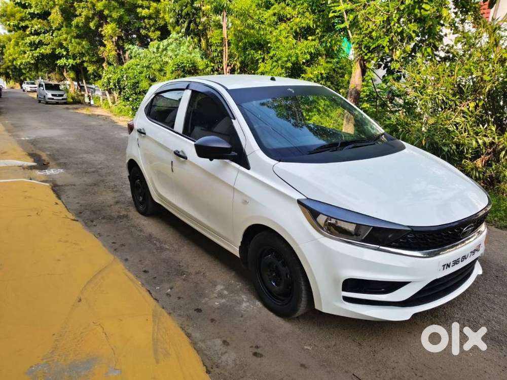 Tata Tiago 1.05 Revotorq Xe, 2022, Petrol
