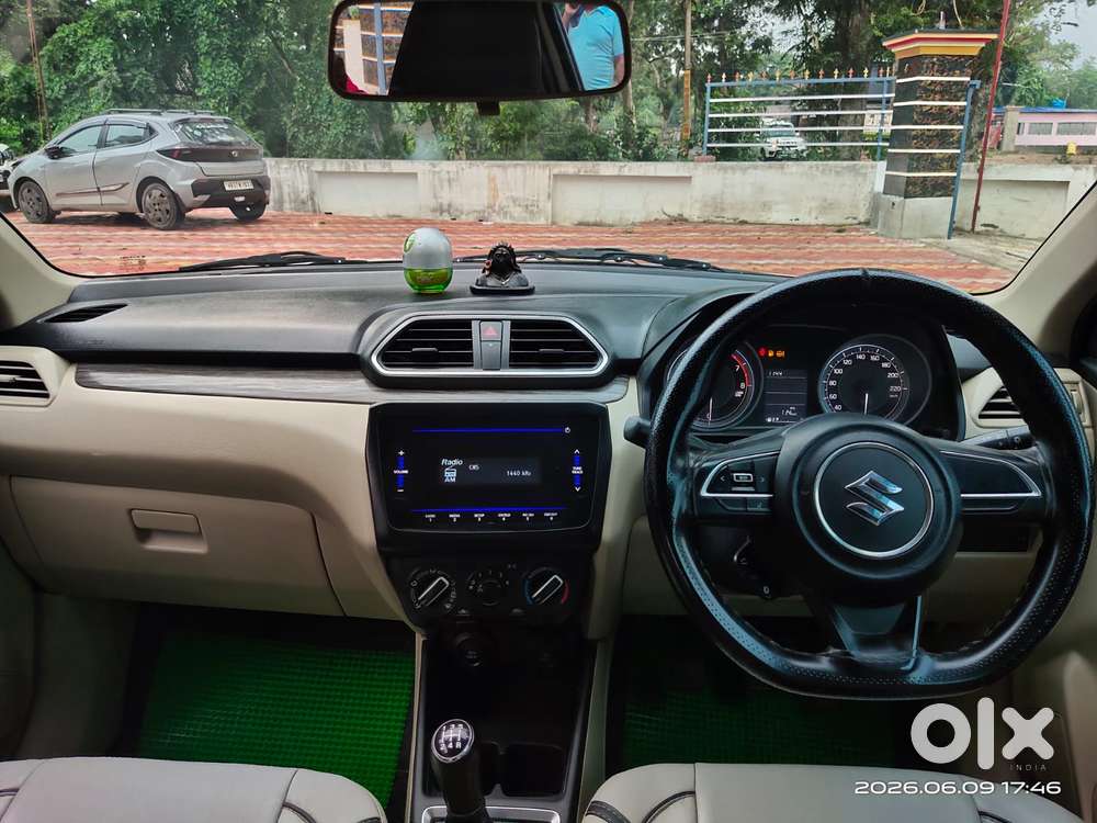 Maruti Suzuki Dzire 1.2 Vxi, 2023, Petrol