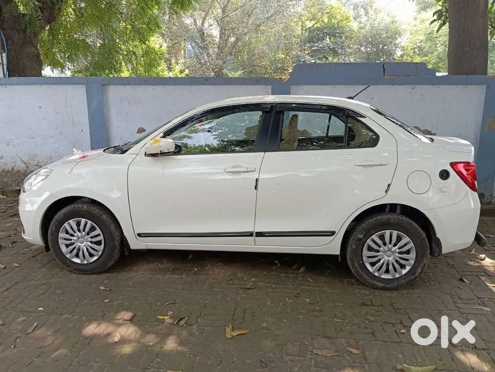 Maruti Suzuki Dzire 2024 Cng+ Petrol 40000 Km Driven