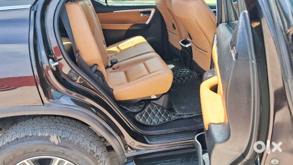 Toyota Fortuner 4x2 At 2.8 Diesel, 2020, Diesel