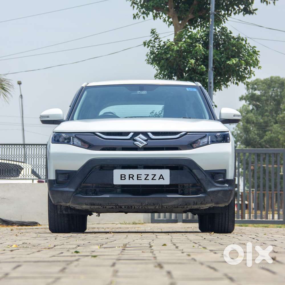 Maruti Suzuki Brezza 1.5 Vxi Smart Hybrid, 2023, Petrol
