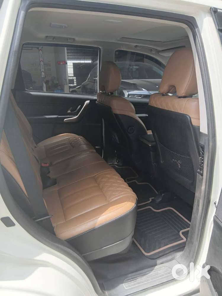 Mahindra Xuv500 W11 Fwd At 2021