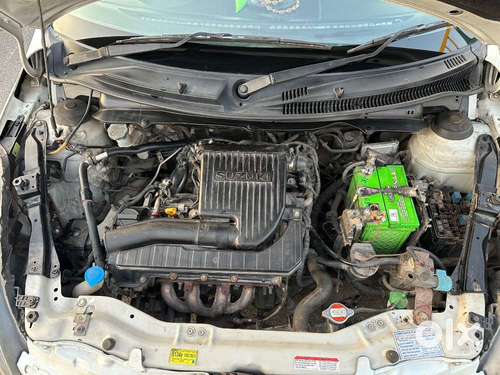 Maruti Suzuki Dzire 2017 Cng & Hybrids 92000 Km Driven