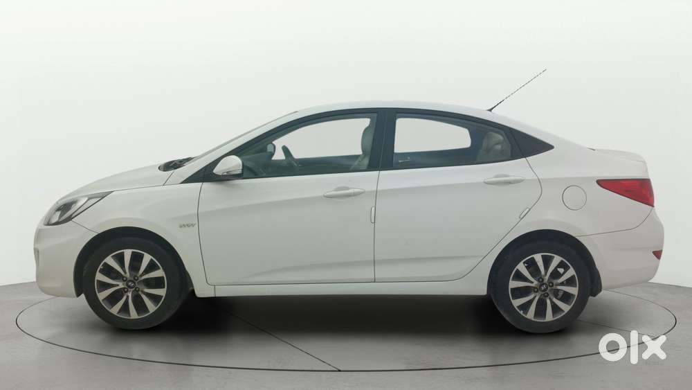 Hyundai Verna Fluidic 1.6 Vtvt Sx Automatic, 2014, Petrol