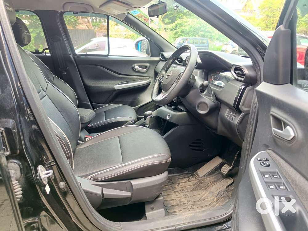 Nissan Magnite 1.0 Xv Premium Turbo Cvt, 2023, Petrol
