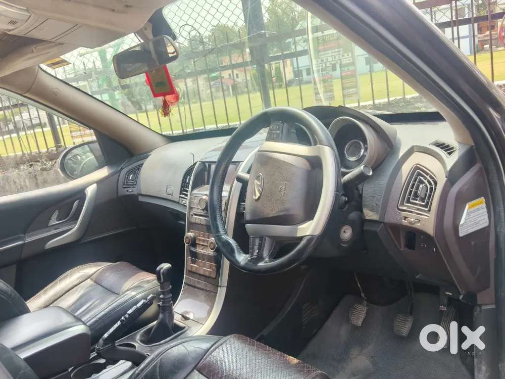 Mahindra Xuv500 2015 Diesel 160000 Km Driven