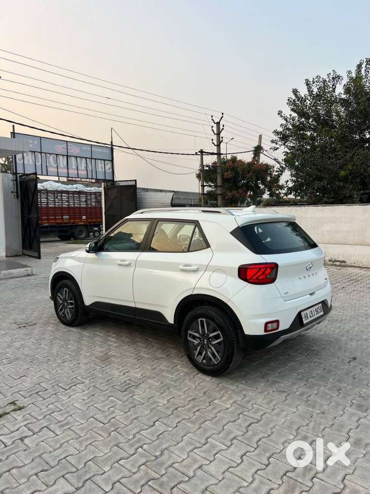 Hyundai Venue Sx Turbo, 2021, Petrol