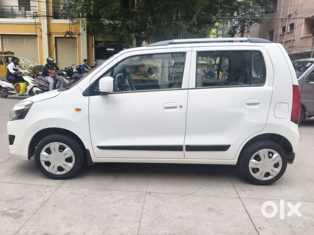 Maruti Suzuki Wagon R Vxi, 2017, Petrol