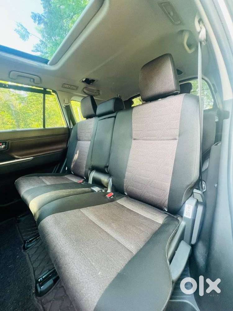 Toyota Innova Hycross 2.0 Vx (o) Hybrid 8 Str, 2024, Petrol