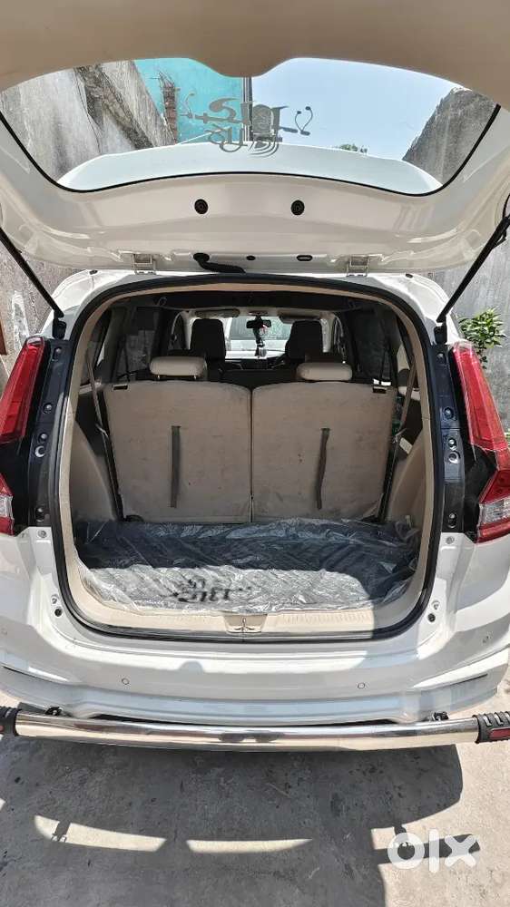 Maruti Suzuki Ertiga 2025 Petrol 36800 Km Driven